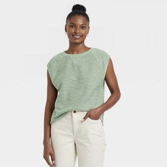 Universal Thread Textured Cap Sleeve Top Sage Green Small - Picture 1 of 8